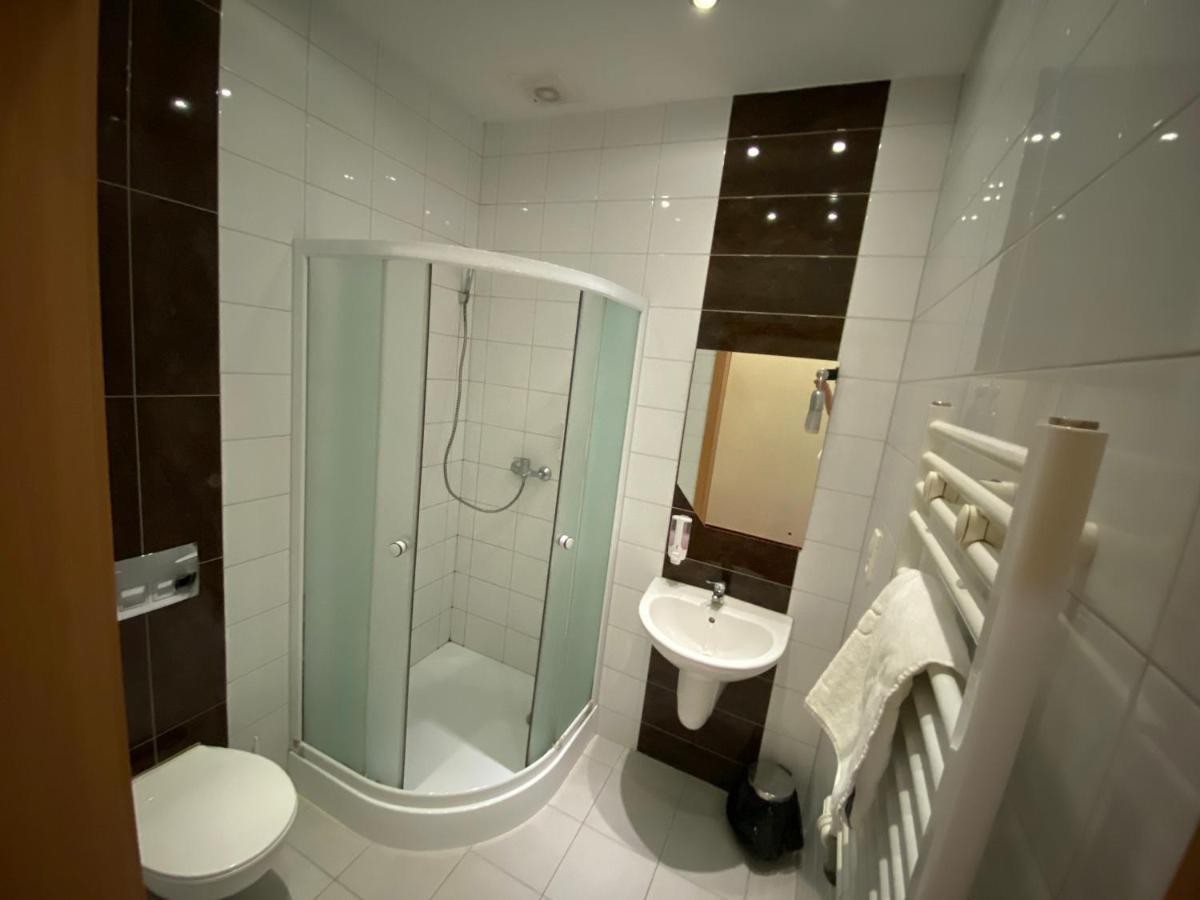 Hotel Tequila Мендзыжеч Экстерьер фото
