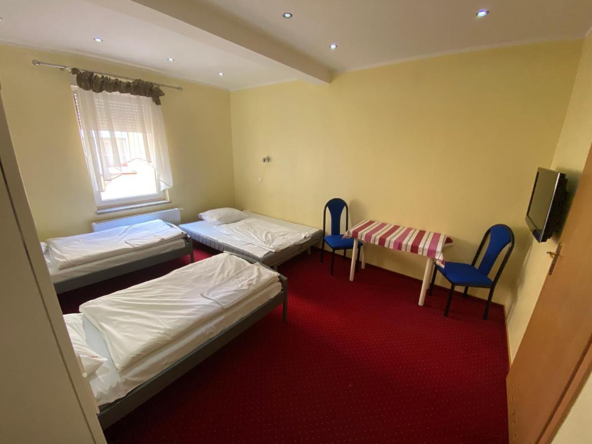 Hotel Tequila Мендзыжеч Экстерьер фото