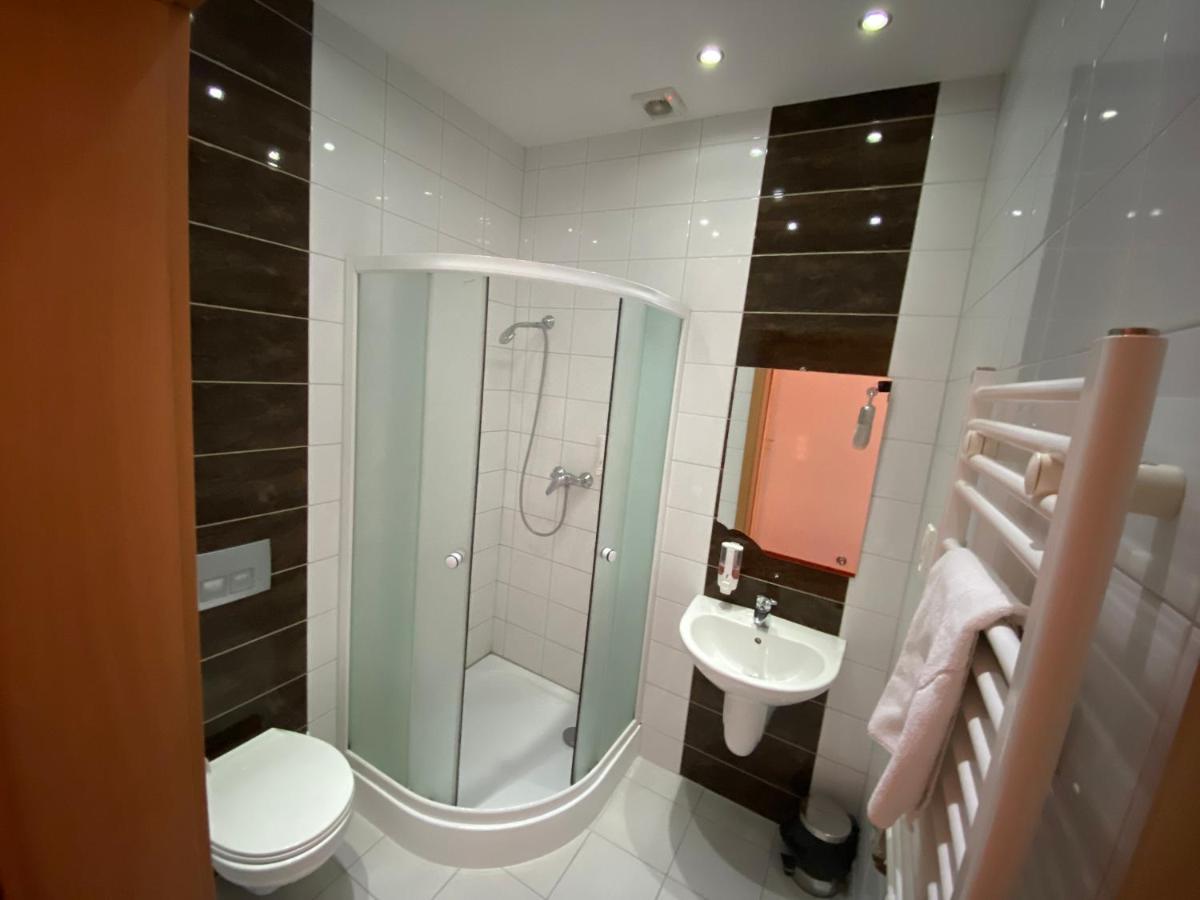 Hotel Tequila Мендзыжеч Экстерьер фото